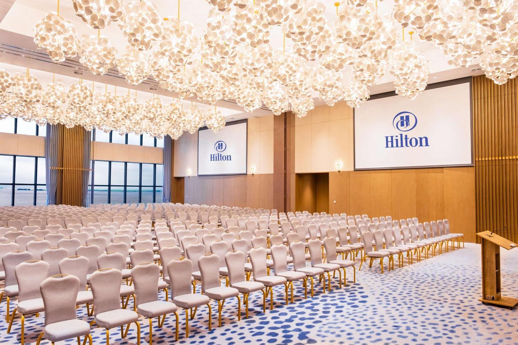 Hilton Kinshasa Hotel Екстериор снимка